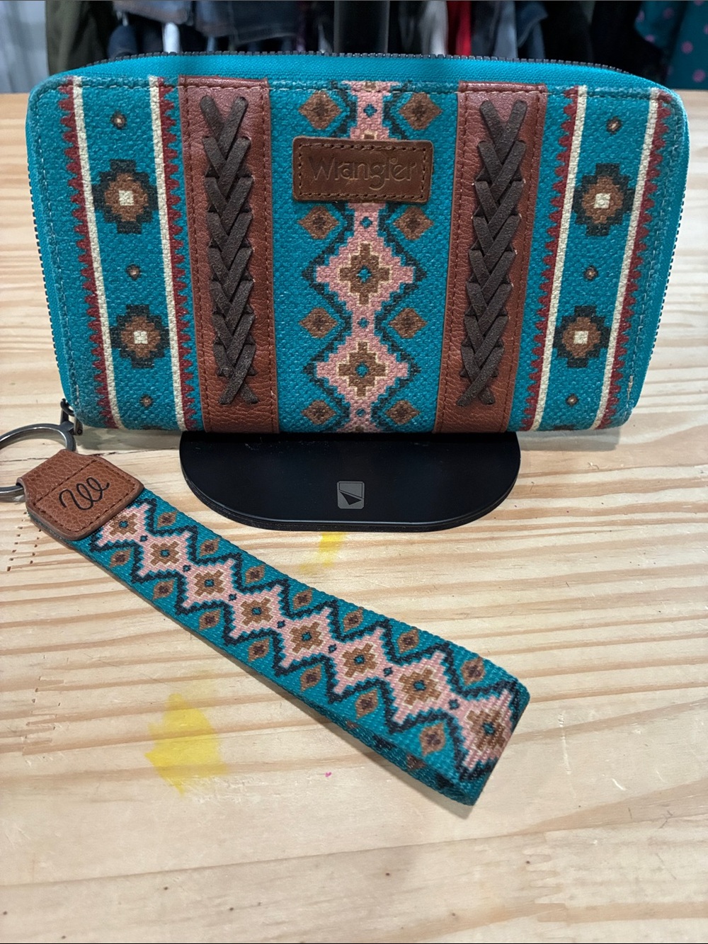 Wrangler Turquoise and Brown Southwestern Wristlet Wallet
